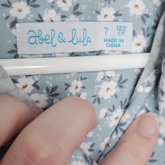 Abel and Lula girls size 7 floral patterned long sleeve collared blouse - Picture 3 of 4